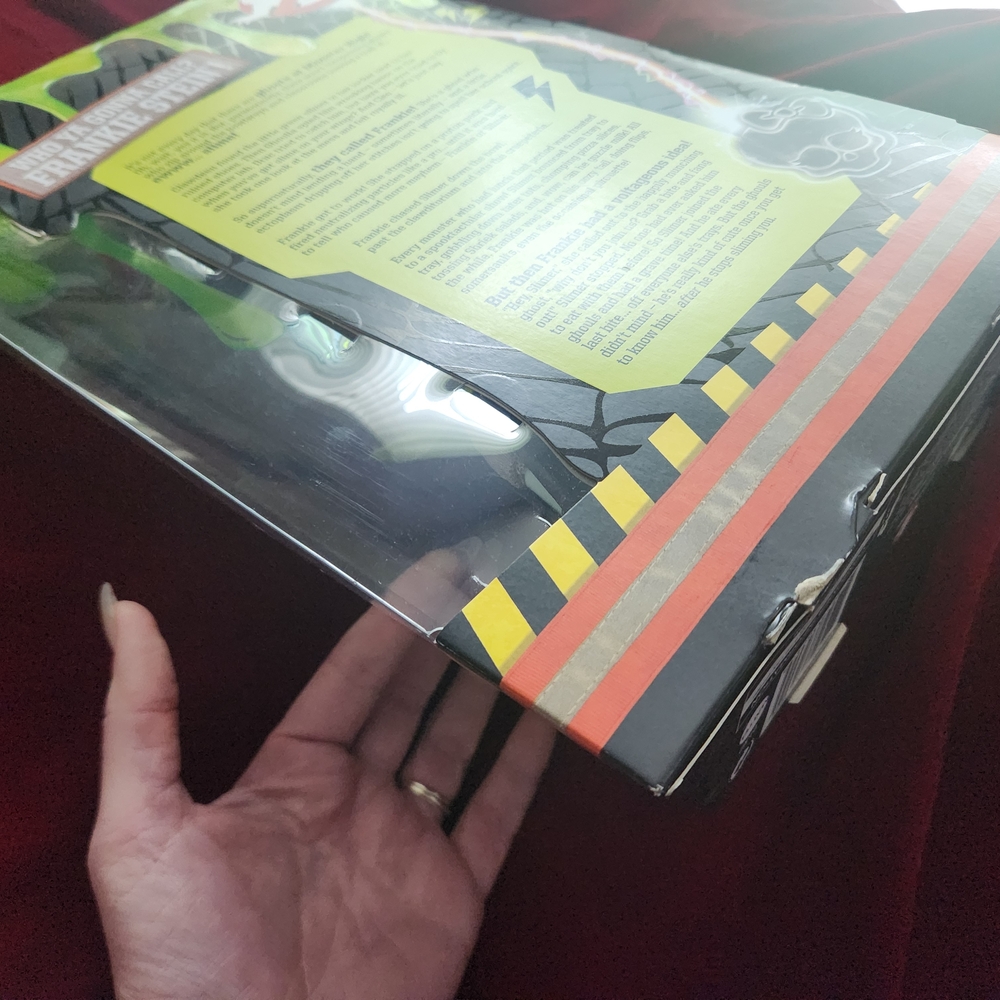 Monster High SDCC Exclusive Frankie Stein Ghostbusters 2016 - Picture 3 of 8